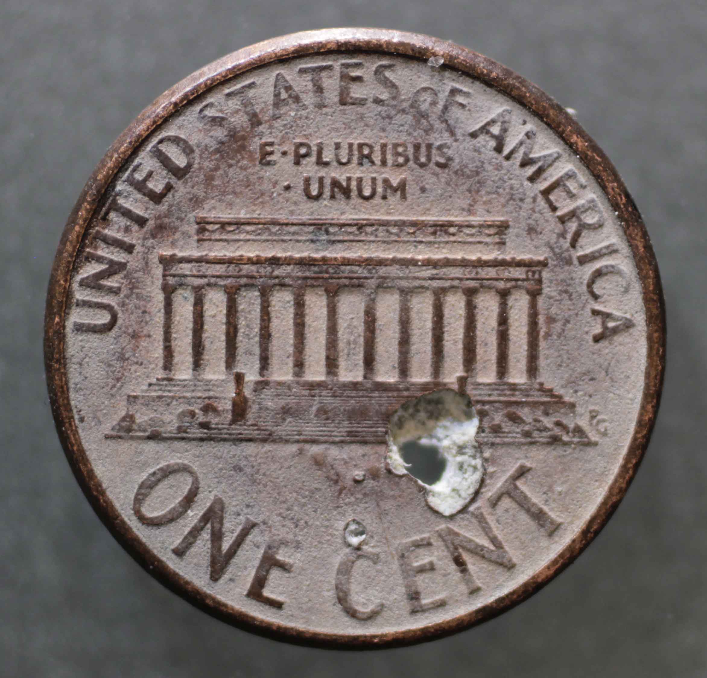 1996-D-Lincoln-Memorial-Cent-Blowhole?
